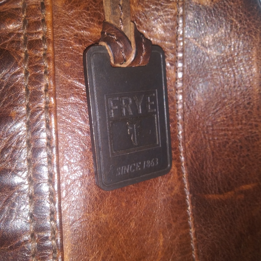 Frye Handbag 👜 only used twice - Picture 3 of 5